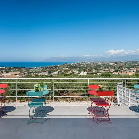 Maria Con Piscina E Vista Mare 12 Posti Letto וילה